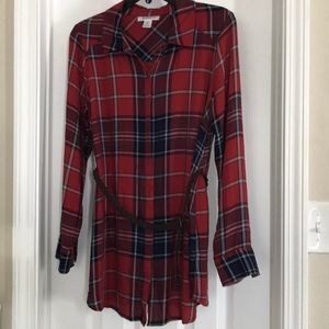 Maternity plaid shirt